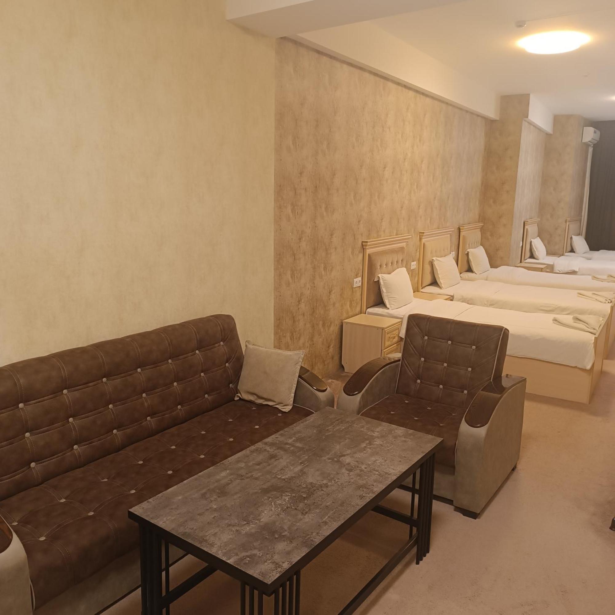 Grand Caravan Tashkent Exterior foto